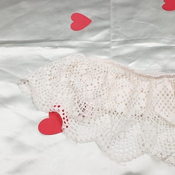 VS Crochet White  Lace Bandeau Flounce Bralette - Picture 3 of 4